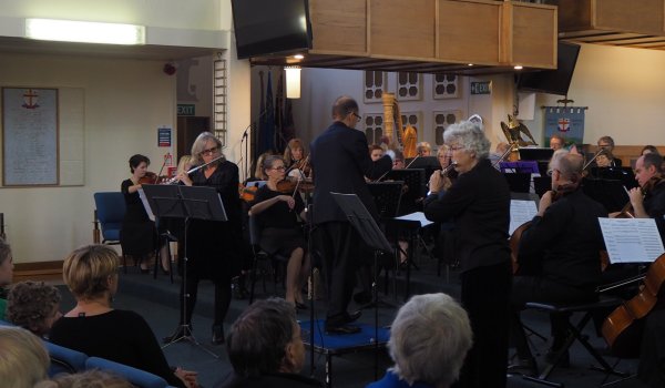 strings with mark conducting